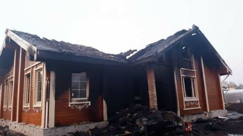 Тукай районы Комсомолец җирлегендә яңа төзелгән йорт янган