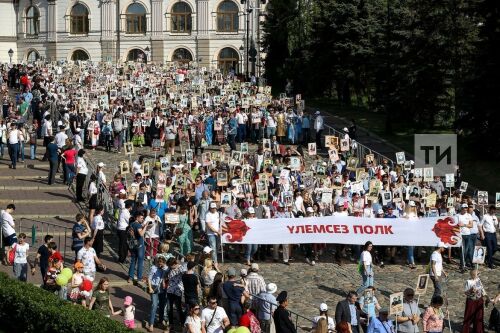 Александр Черемнов “Үлемсез полк” тарихны яңадан язарга юл бирми дип саный