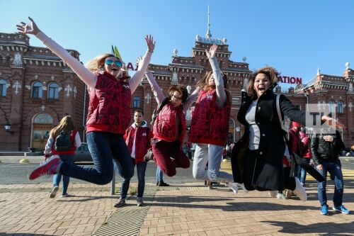 Түбән Кама яшьләре никах, сайлау һәм хайваннар темалары буенча фикер алышачак