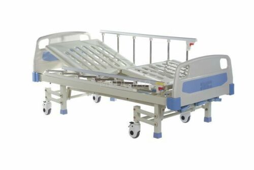 Түбән Кама хастаханәсенә ун заманча медицина караваты бүләк иттеләр