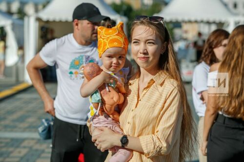 Түбән Камада гаиләдә ана һәм бала мөнәсәбәтләре турында дәрес үткәрделәр