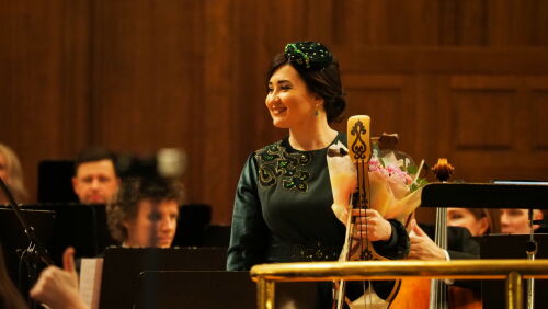 Татар сәхнәсендә кыл-кубыз өчен язылган беренче симфоник әсәр яңгырады