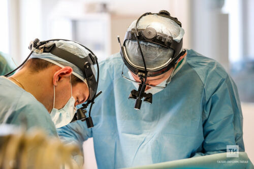 Татарстанда 15 данә магнитлы шарчык йоткан балага катлаулы операция ясаганнар