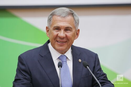 Рөстәм Миңнеханов студент елларында практиканы кайларда узганы турында сөйләде