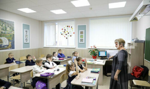 «Авыл укытучысы» программасы буенча Татарстан авылларына укытучылар эшкә кайткан