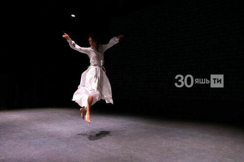 Милли китапханәнең MOÑ театр мәйданчыгында беренче спектакль чыкты 