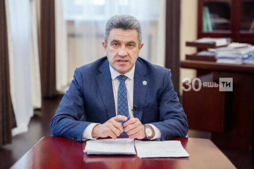 Илсур Һадиуллин: Татар телен алтышар сәгать укытып та, мактанырлык нәтиҗәләр булмады