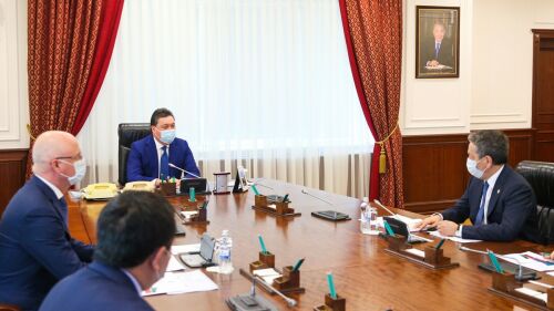 Әскәр Мамин «Татнефть» шиннар заводы проектының Казахстан өчен бик мөһим булуын әйтте