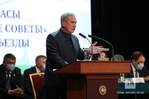 Рөстәм Миңнеханов авыл халкының эшлеклелек активлыгын арттыру эшен көчәйтергә кушты