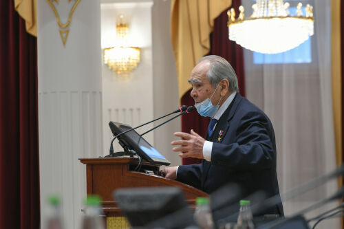 Минтимер Шәймиев: Үзең эшләп карамаганда күпме эш башкарылганын бәяләү авыр ул