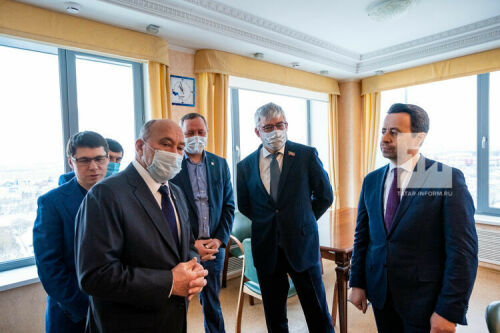 Марат Әхмәтов: Казанга дәрәҗәле, зәвыклы итеп эшләнгән Китап йорты кирәк