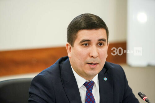 Данис Шакиров: Актив студентларга Бөтендөнья татар конгрессы стипендиясе биреләчәк