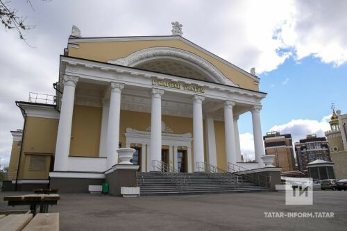 Кариев театрына иң яхшы балалар спектакле өчен «Тантана» театр премиясе тапшырылды