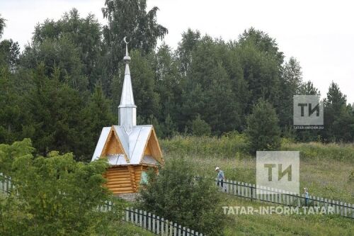 Гариф Ахуновның «Туган якка мәдхия» шигырен тәрҗемә итү буенча конкурс игълан ителә 