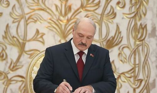 Лукашенко: Белоруссиядә Татарстан белән тугандаш мөнәсәбәтләрне югары бәялиләр