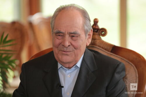 Минтимер Шәймиев: Россия халкы бердәмлек нәтиҗәсендә барлык сынауларны җиңде