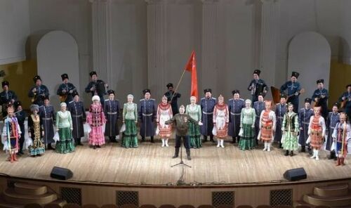 «Безнең Җиңү көне» марафонын Оренбург рус халык хоры тәмамлады