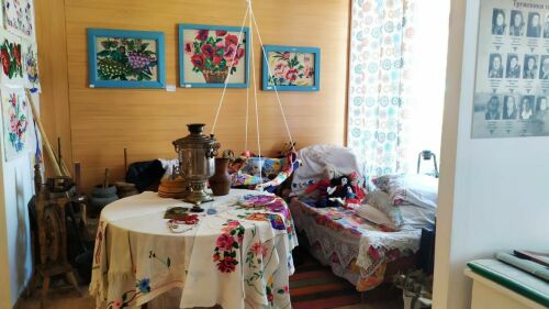 Омск өлкәседәге татар авылы Тайчыда стела һәм яңартылган музей ачылган