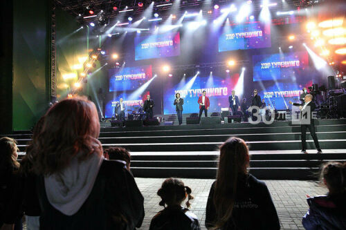 Турецкий хоры Казанда «Туган тел»не һәм «Ай былбылым»ны җырлады