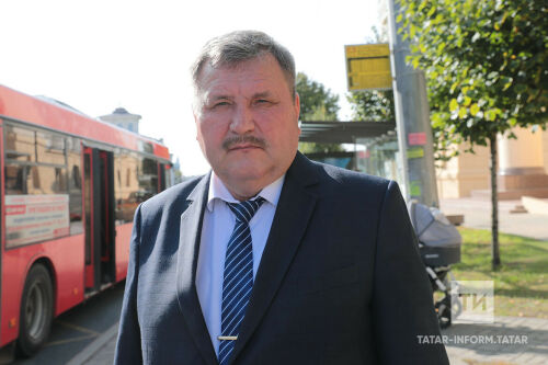 Ркаил Зәйдулла: Татар теленең яшәеше өметле булыр дип ышанасы килә