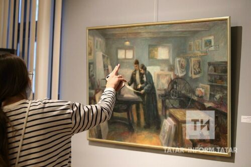 Казан сынлы сәнгать училищесында сакланган эшләрдән күргәзмә ачылды 