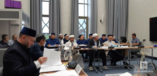 Болгар ислам академиясендә тугыз шәкерт докторлык диссертациясе яклый