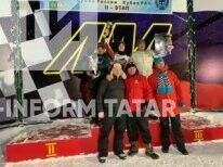 Салават Фәтхетдиновның улы боз автоярышлары буенча Россия кубогында җиңгән