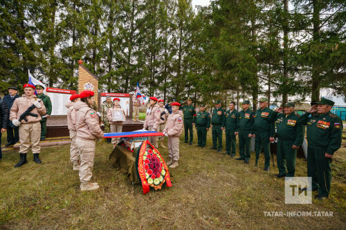 Калуга өлкәсендә табылган Әбрар Җәләлиев җәсәден туган авылында җирләделәр