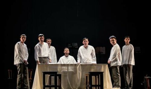 Әлмәт театры «Идел-Урал» легионерлары тарихын Казан тамашачысына күрсәтте 