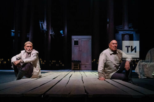 Камал театры берсе татар, икенчесе башкорт санаган туганнар турында спектакль чыгарды