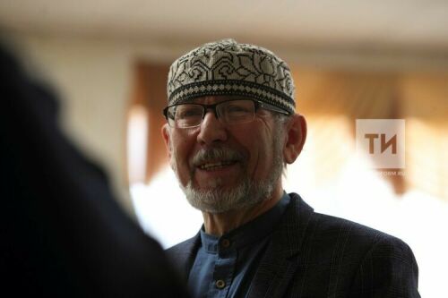 Тарихчы: Башкортстанда татарларның бер өлеше иске гадәт буенча башкорт дип языла