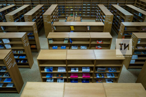 Милли китапханә эшли башлаган беренче көнне меңнән артык кеше өенә китап алган