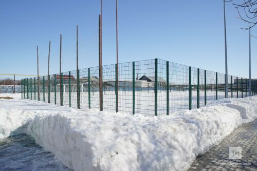 Васил Шәйхразиев Рунга чуваш авылы мәктәбе директорына шелтә белдерде