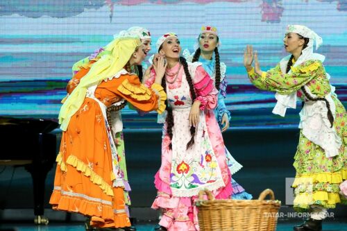 Әстерханда татар халык биюен популярлаштыру турында фикер алыштылар