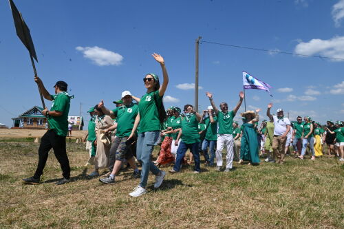Театраль сабантуйның иң күп призлы урыннарын Минзәлә һәм Буа театры артистлары отты