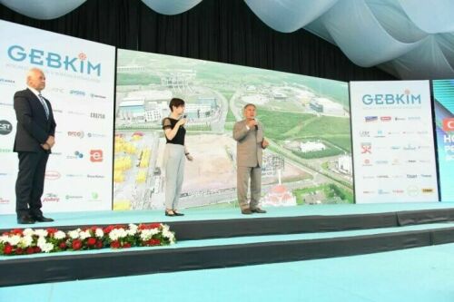 Миңнеханов «Гебким» төрек сәнәгать зонасы предприятиеләре эше белән танышты