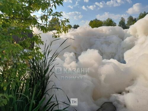 Социаль челтәрләрдә Отар бистәсендәге зур күбек массасы фотолары пәйда булды