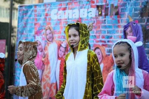 «Салават күпере» журналының «СалаваTIK» төркеме паркта беренче концерт куйды