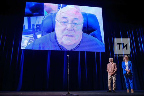 Казанда «Нәүрүз» театр фестивале «Сүнгән йолдызлар» спектакле белән ачылды