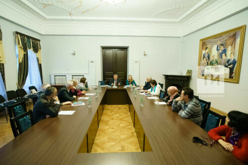 Татарстанда ачылачак Әдәби тәрҗемә үзәгенең проблемасы -  әдәби тәрҗемәчеләр җитешми