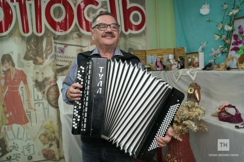 Нәҗип Бәдретдинов: Бездә татарча сөйләшә торган профессиональ композиторлар юк