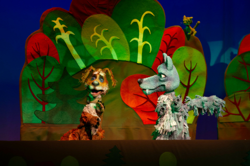 «Әкият» курчак театрында «Авыл эте Акбай» спектакле ширма артында уйналды