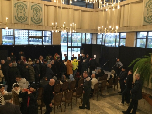 Наил Дунаев Курган зиратында җирләнә