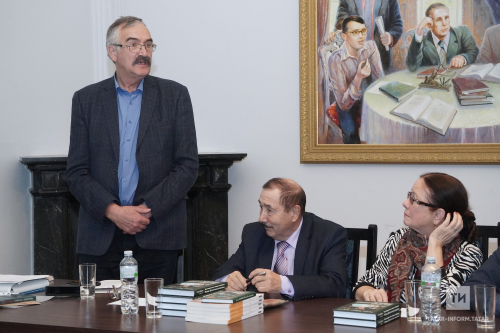 Татарстан Язучылар берлегенә яңа әгъзалар кабул иттеләр