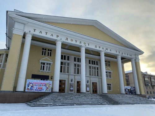 Зәкия Туишева исемендәге яңа театраль премиягә гаризалар кабул итү дәвам итә