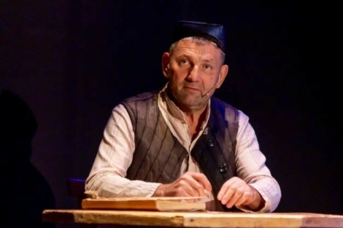 Раил Садриев Казан тамашачысын «Дәрвиш» моноспектакленә чакыра