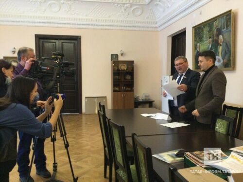 Ябык әдәби конкурсының роман жанры җиңүчеләре билгеле