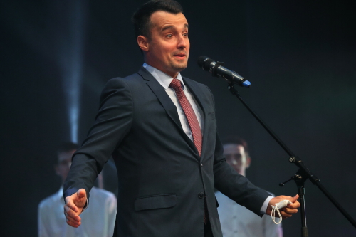 Тимур Сөләйманов: «Мин татарча сөйләшәм» мохитендә татар теле яшәп кала алачак