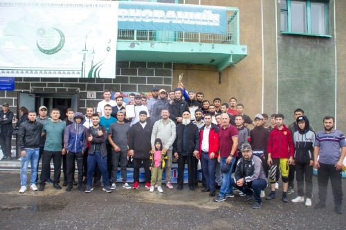 Кузбасста өлкә мәчетләренә йөрүчеләр арасында җәйге спартакиада оештырдылар