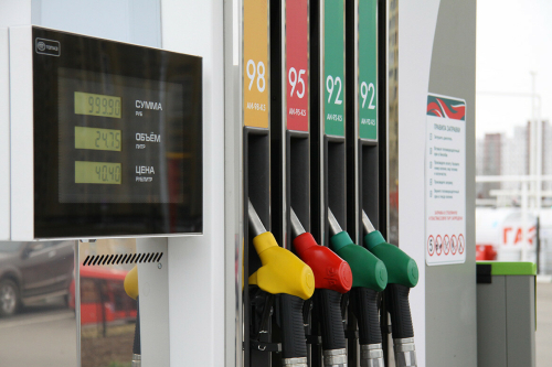 Августта АИ-98 бензинының бәясе 1,2 сумга арткан